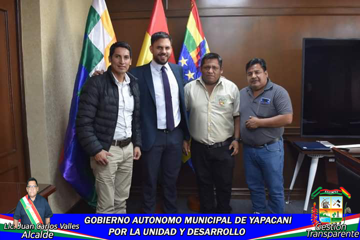 EL ALCALDE LIC. JUAN CARLOS VALLES PARTICIPÓ DE UNA REUNIÓN CON EL MINISTRO DE GOBIERNO EDUARDO DEL CASTILLO